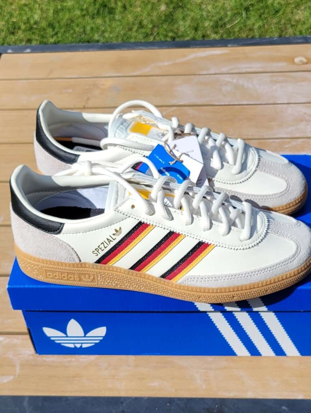 6.5 Youth, 7.5 Womens Adidas Handball Spezial J 2026 FIFA World Cup Spain HP371.
